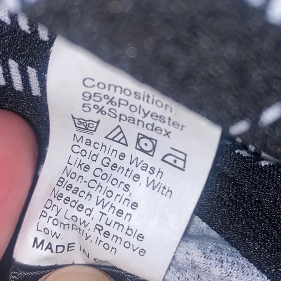 SHEIN Women’s M Oversized Color Block Black & White Plaid Button Down Shirt - Picture 12 of 12